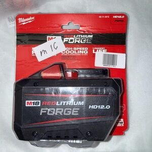 Milwaukee M18 REDLITHIUM Battery Pack - Black and Red